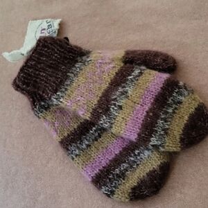 Kusan Wool Blend Mittens Made In Nepal